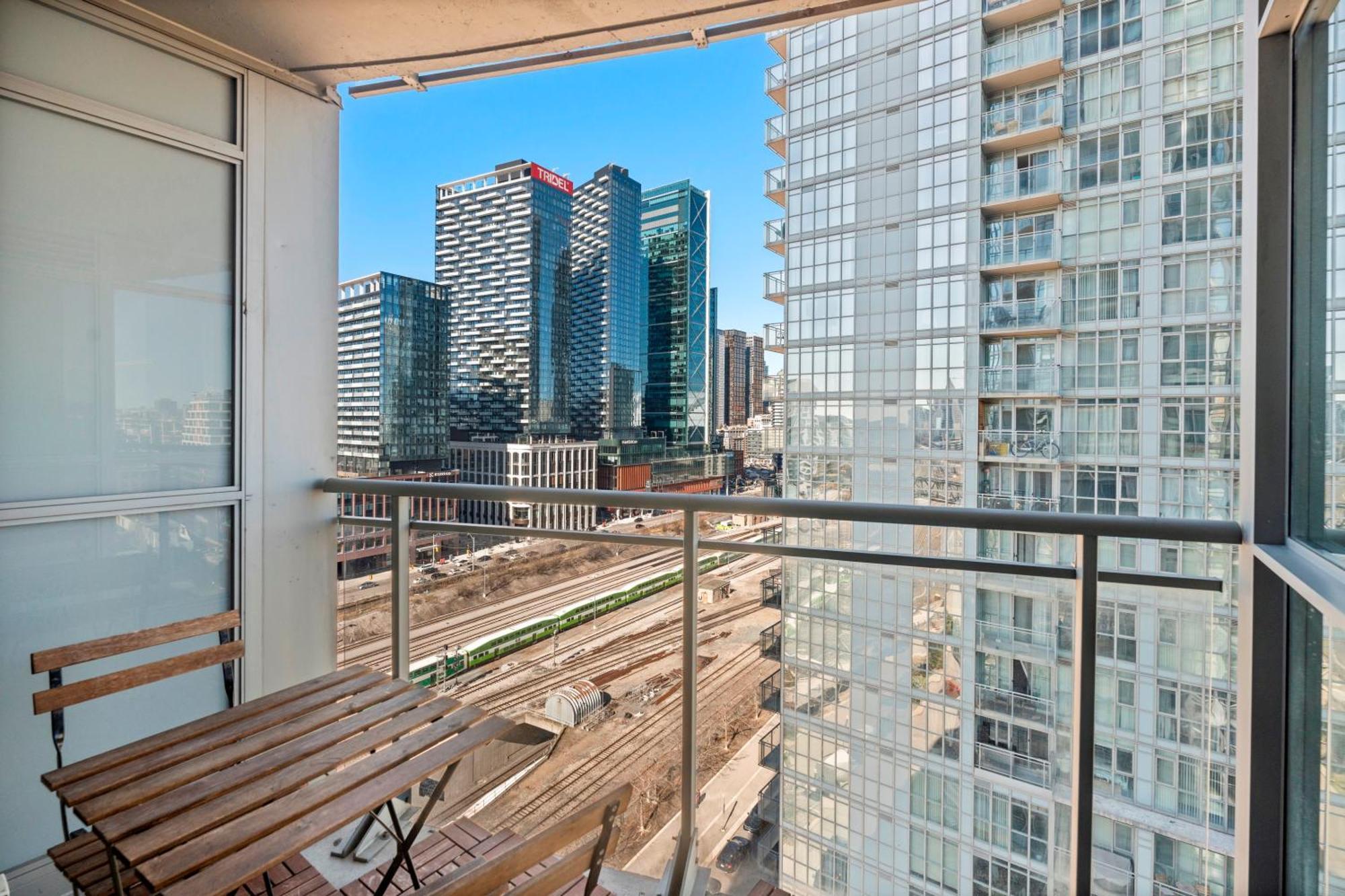 Globalstay Elegant Downtown Apartments 多伦多 外观 照片