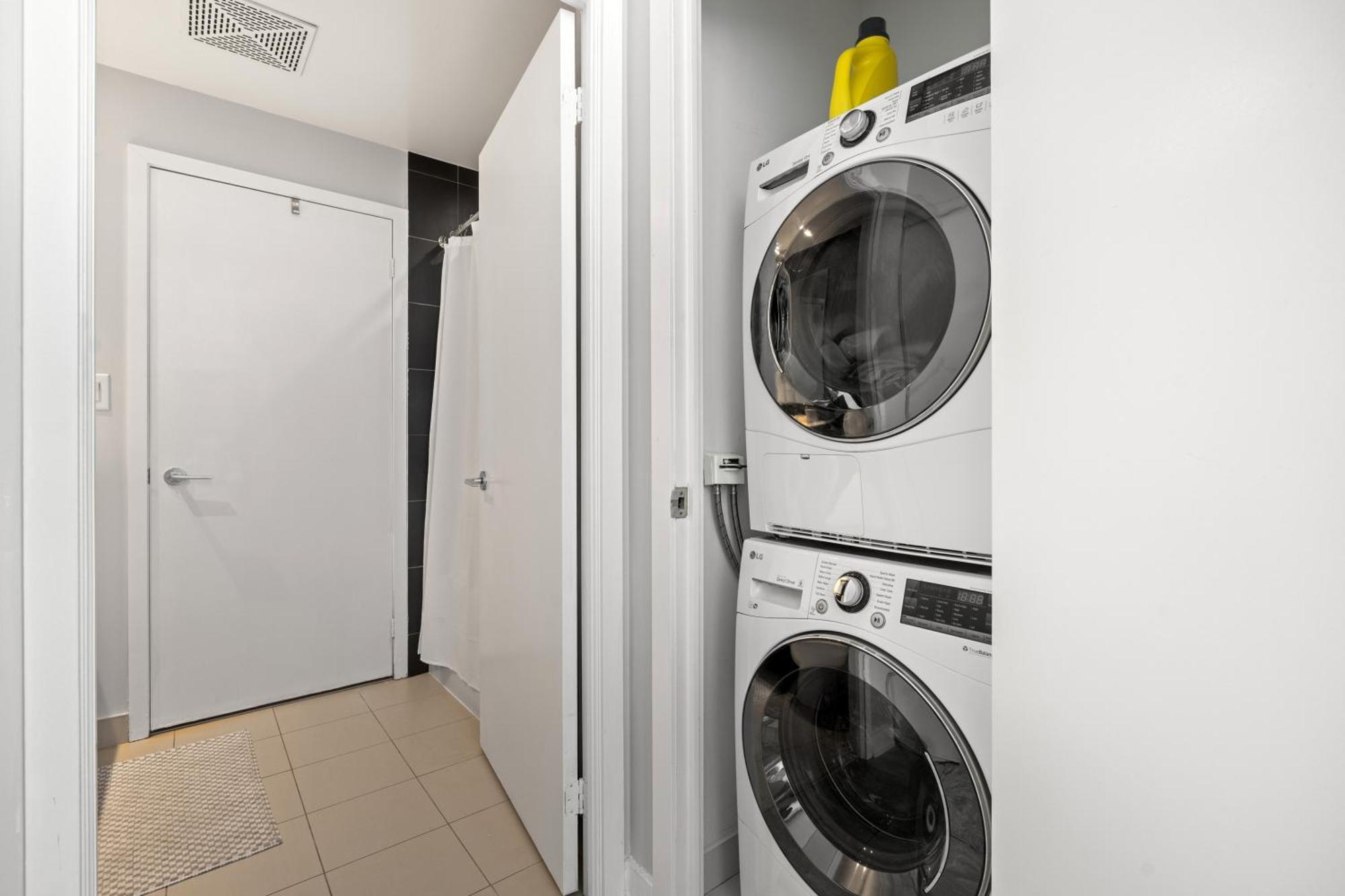 Globalstay Elegant Downtown Apartments 多伦多 外观 照片