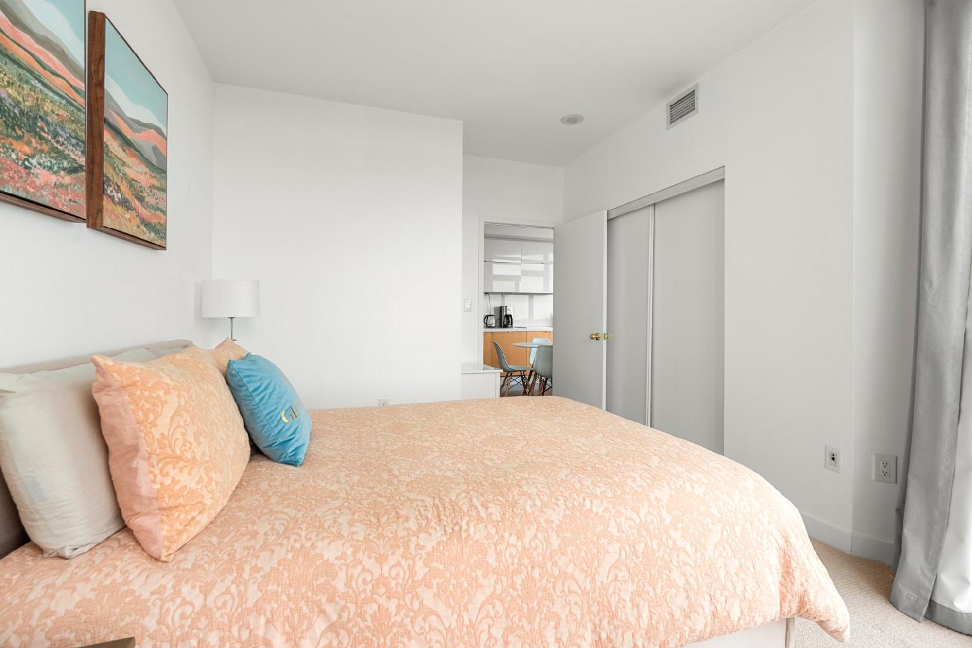 Globalstay Elegant Downtown Apartments 多伦多 外观 照片